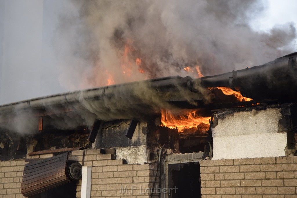 Feuer 2 Y Explo Koeln Hoehenhaus Scheuerhofstr P1599.JPG - Miklos Laubert